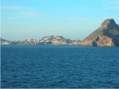 El Faro de mazatlan